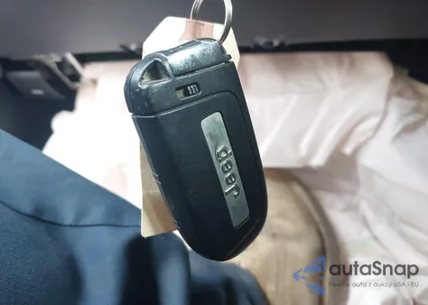 2022 Jeep Compass Trailhawk 4X4 из США, поврежденный, VIN 3C4NJDDB5NT197778